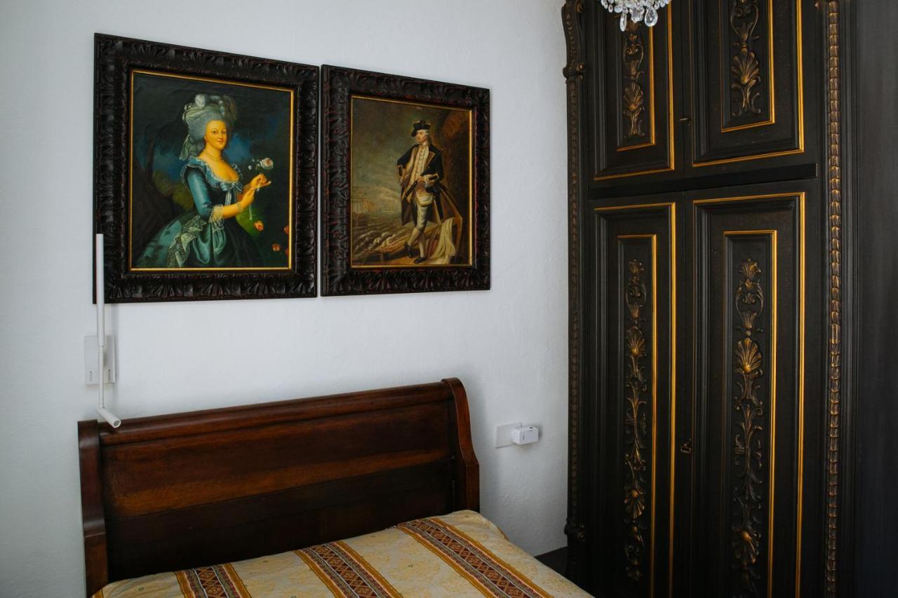 Domus Socolatae Residenza D'Epoca Charming B&B - Adults Only Follonica Exteriör bild