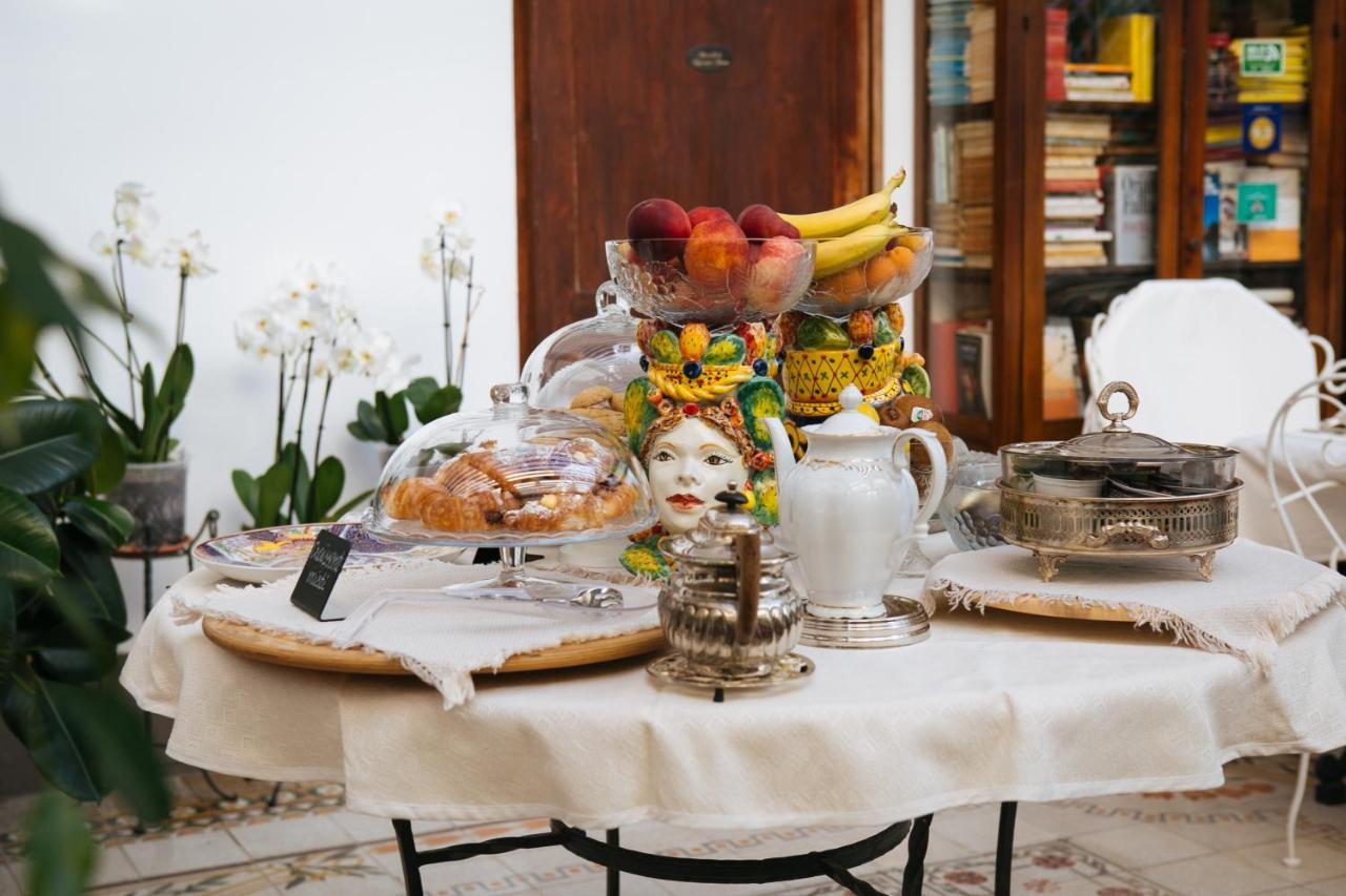 Domus Socolatae Residenza D'Epoca Charming B&B - Adults Only Follonica Exteriör bild