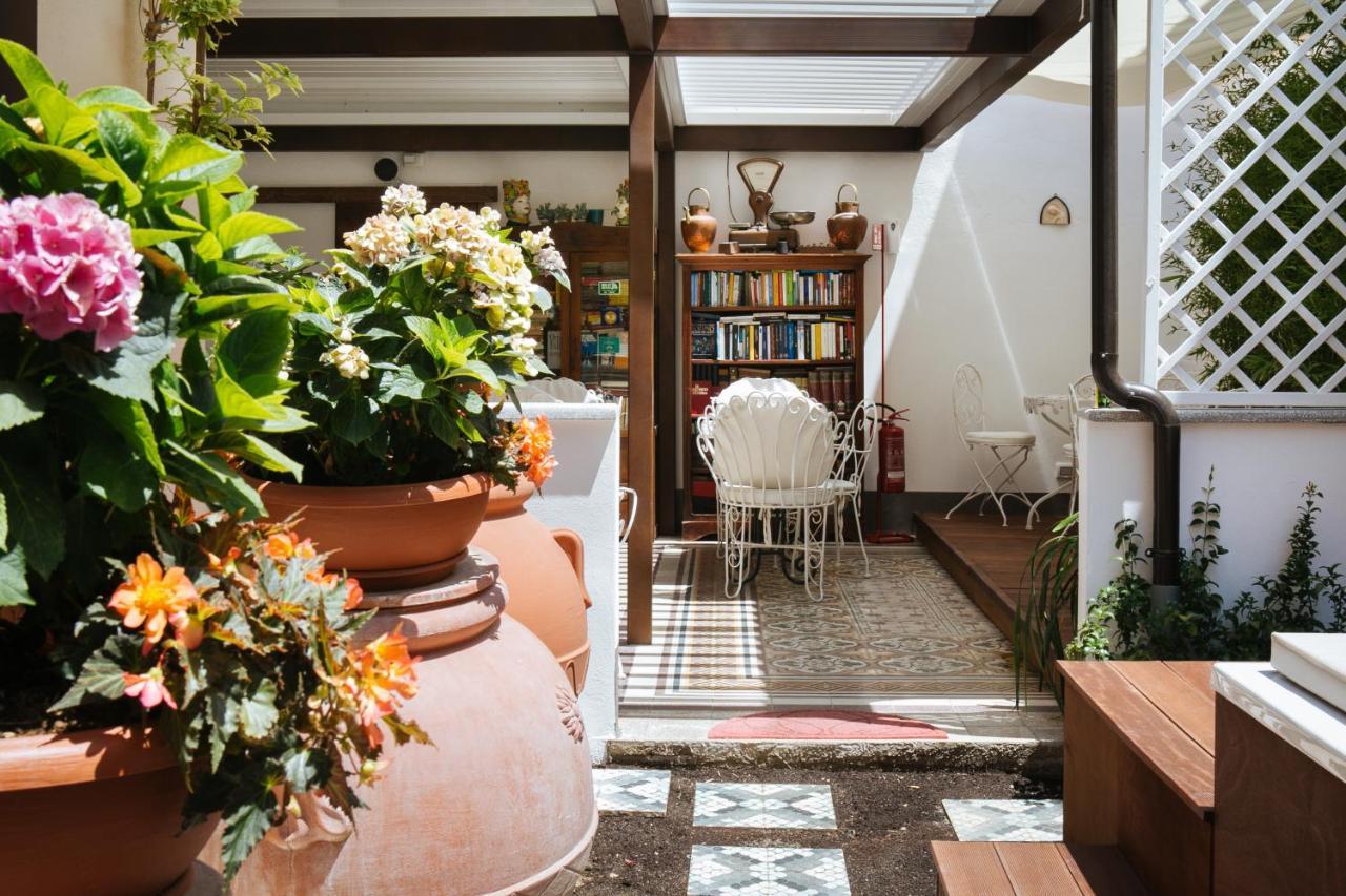 Domus Socolatae Residenza D'Epoca Charming B&B - Adults Only Follonica Exteriör bild