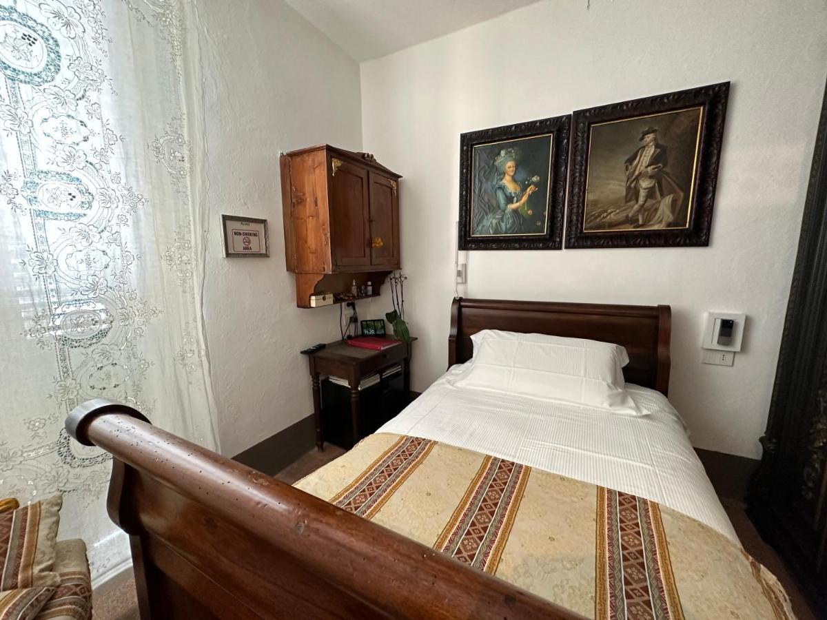 Domus Socolatae Residenza D'Epoca Charming B&B - Adults Only Follonica Exteriör bild