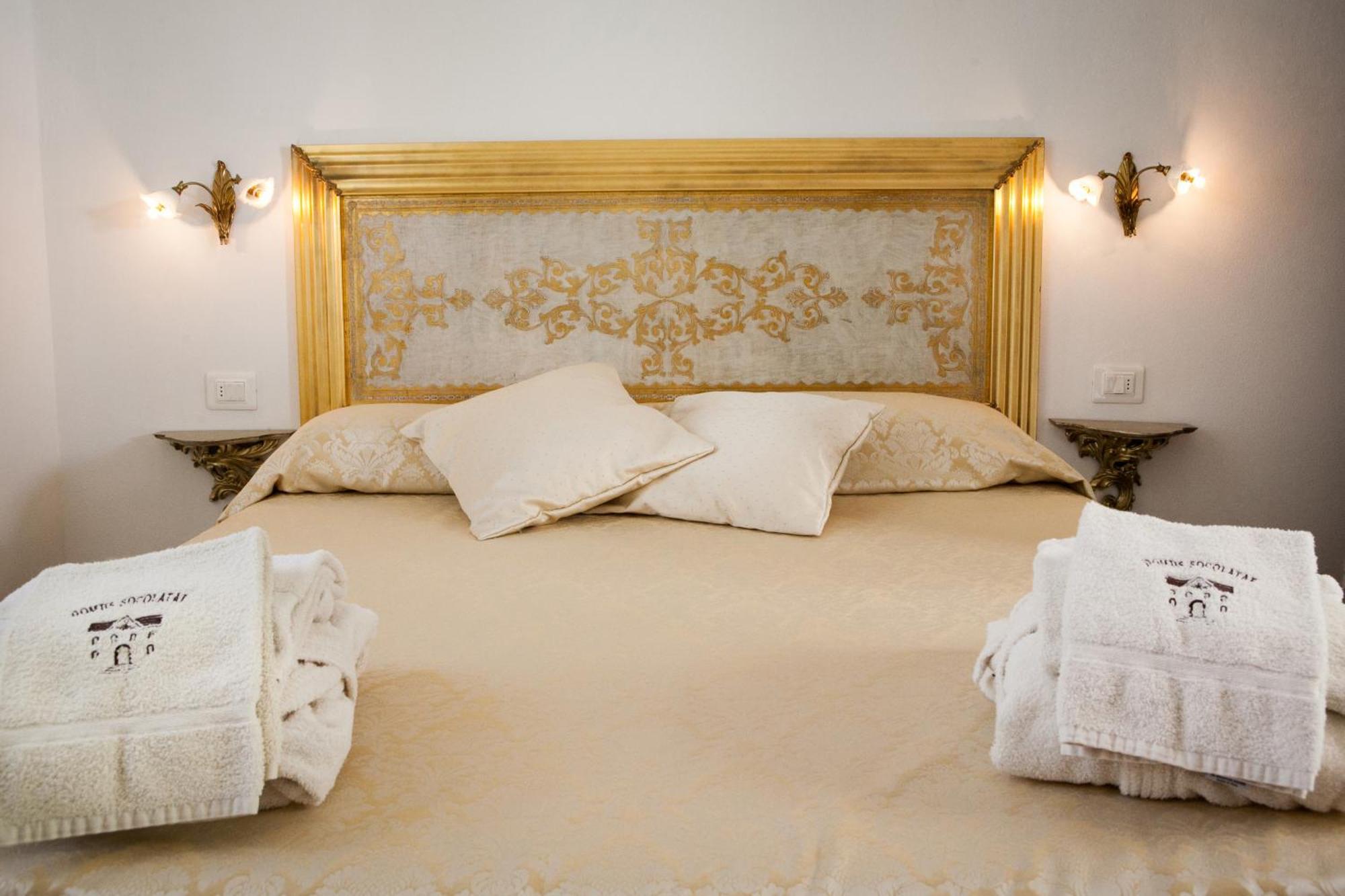 Domus Socolatae Residenza D'Epoca Charming B&B - Adults Only Follonica Exteriör bild